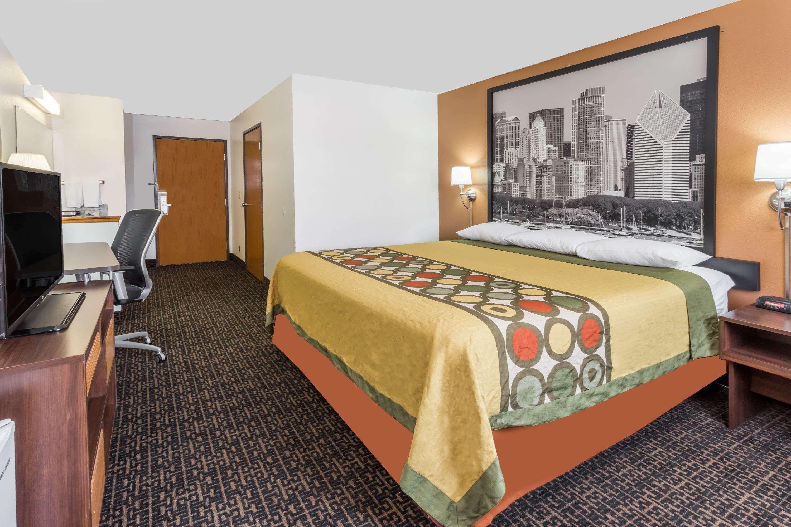 Super 8 By Wyndham Dixon Motel Ngoại thất bức ảnh